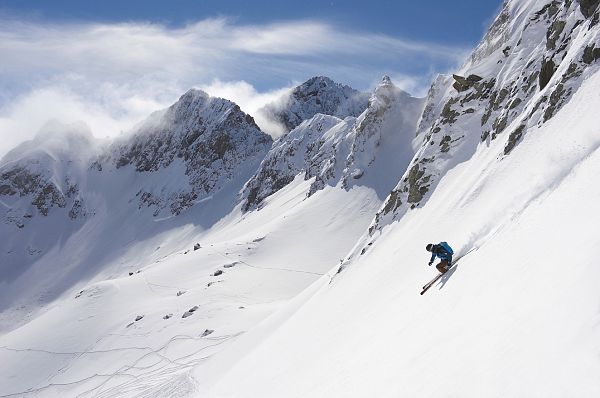 Skifahren_Lech_Arlberg_Winter_Hotel Angela